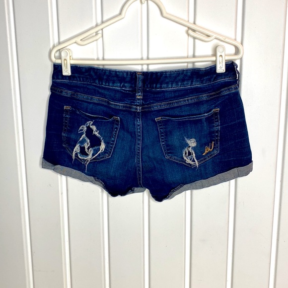Express women short shorts “Hotshorts” size 6 - Picture 3 of 5